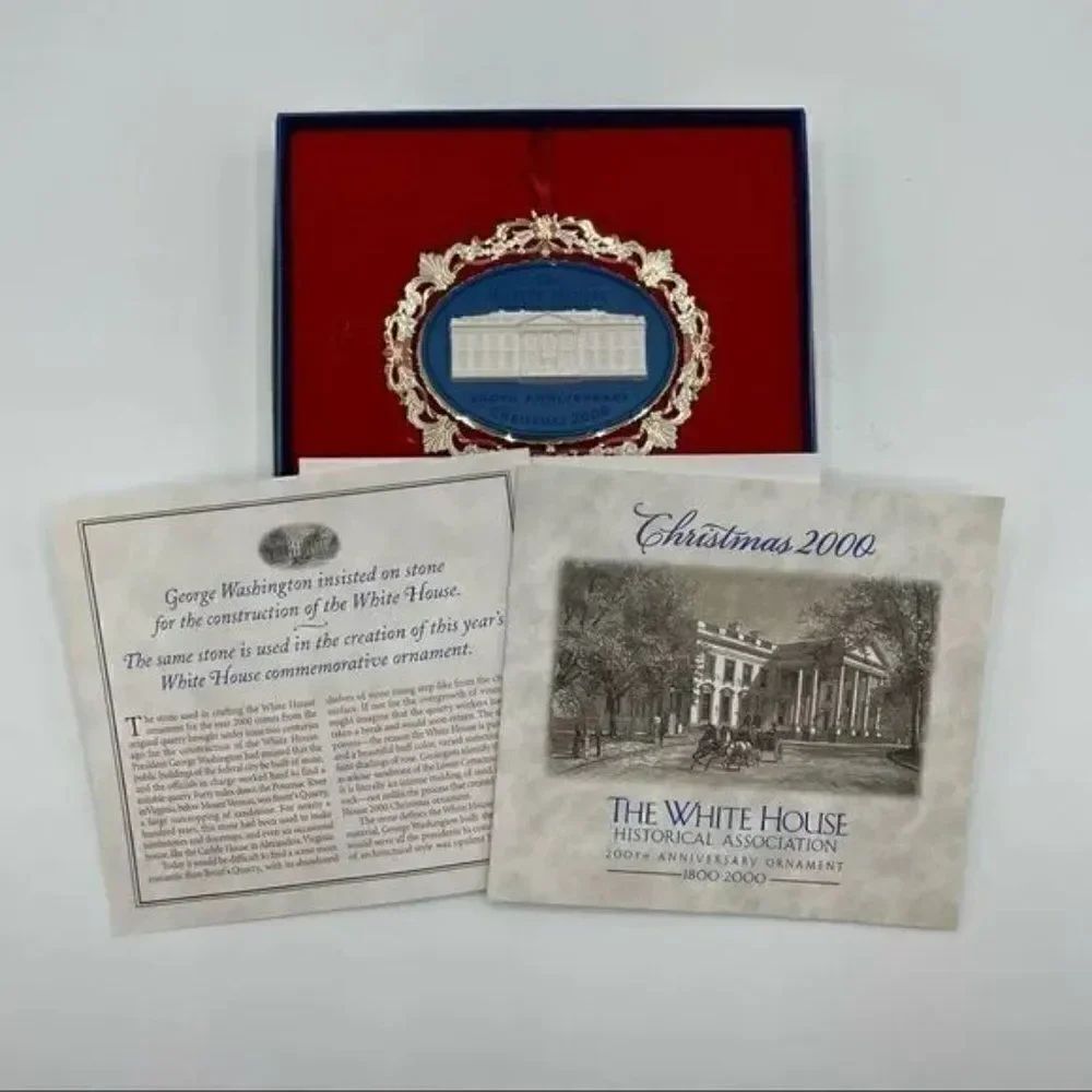 2000 White House Historical Association Christmas Tree Ornament